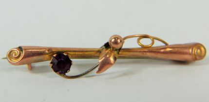 9ct Yellow Gold Garnet set Bar Brooch. 35mm long. See photos.