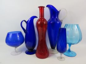 Good quality art glass lot to include Bristol blue glass, Empoli style bottle and large brandy