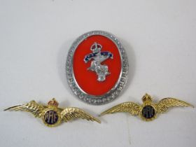2 RAF badges and a REME badge.