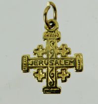 Pretty Jerusalem Cross 9ct pendant. 1.1g 20mm long. See photos.