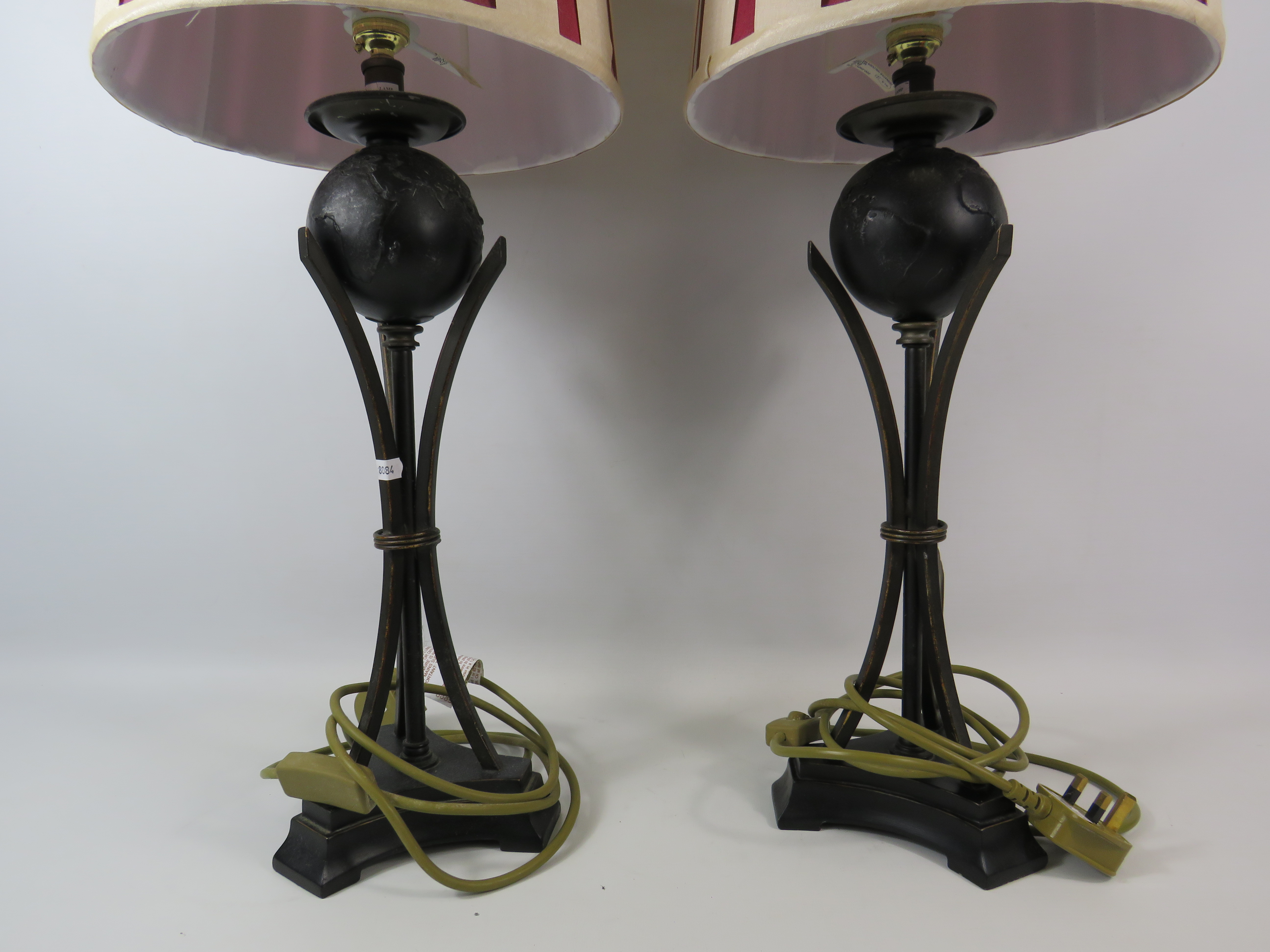 Pair of Globe table lamps, approx 20" tall to the top of the light fitting. - Image 2 of 3