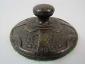 Victorian HMSO cast metal paperweight approx diameter 3 1/4".