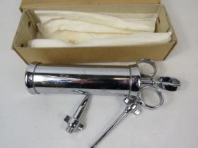 Vintage Icing tool with box. See photos.