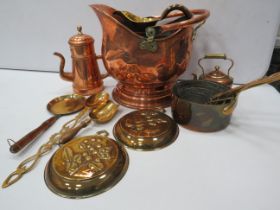 Brass and Copper lot including a Helmet coal bucket, graduated pans, kettle etc.