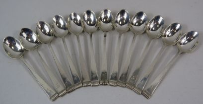 Set of 12 Sterling silver Coffee spoons Sheffield 1965 Cooper bros, 109 grams