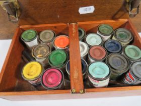 Vintage wooden paint box containing Humbol paint tins and brushes. See photos.