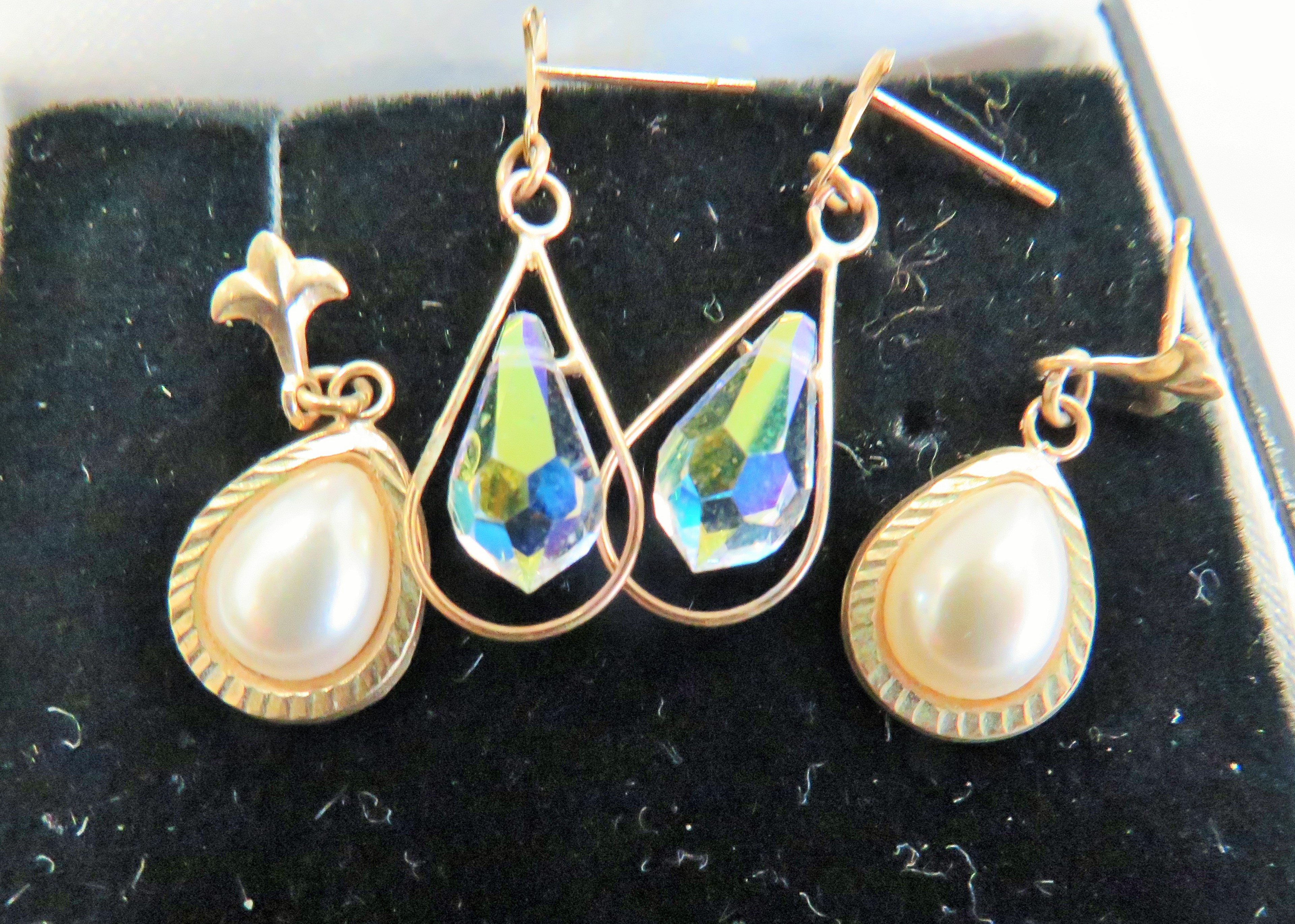 Pair of 9ct Pearl Set earrings plus one other pair of crystal, 9ct gold set drop earrings.   See pho