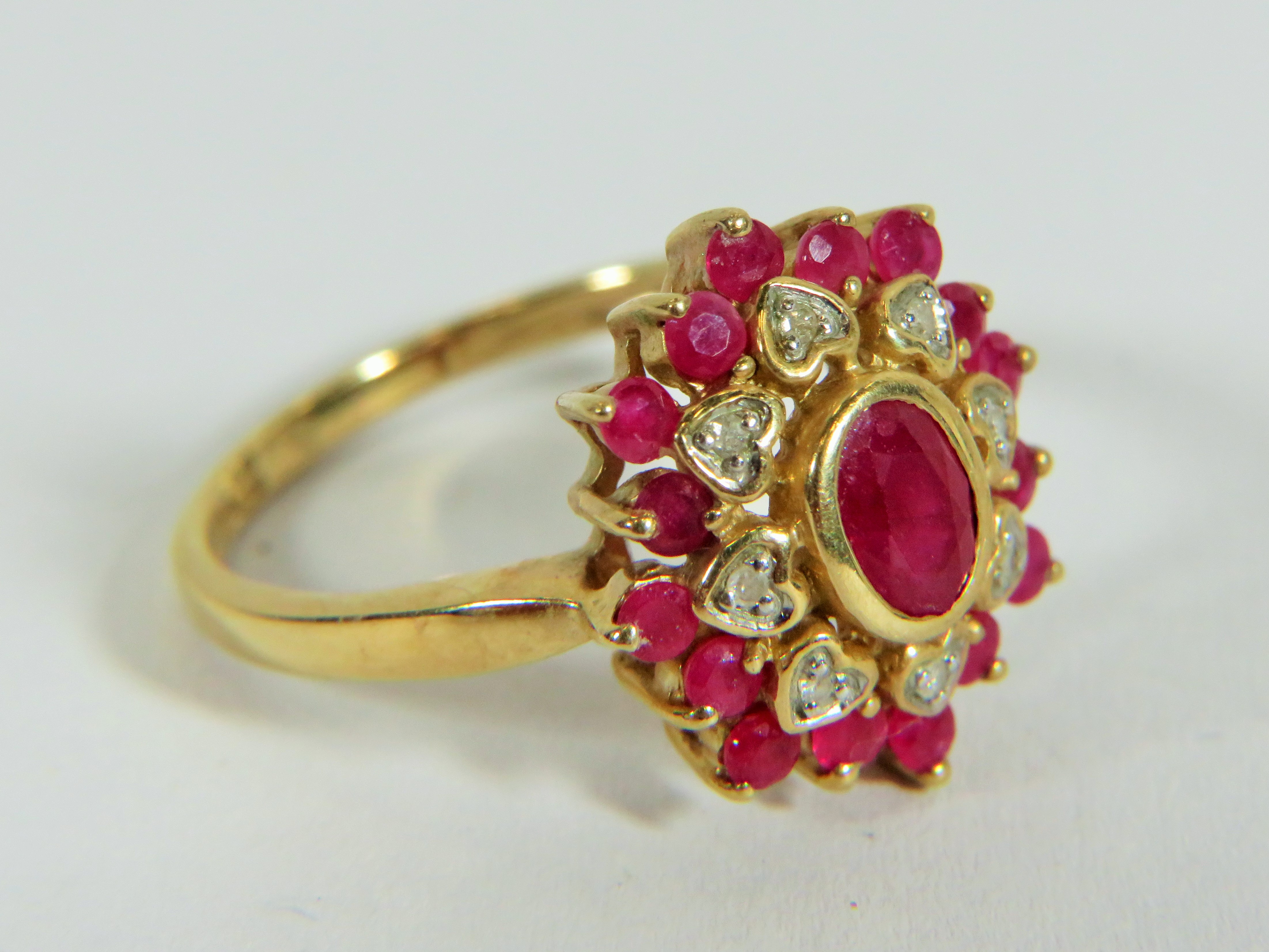 9ct Yellow Gold Diamond and Ruby set Flower pattern ring. Finger size 'P'  3.9g - Image 2 of 3