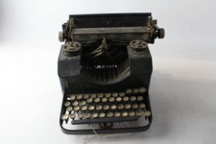 1940sl Typewriter 548761