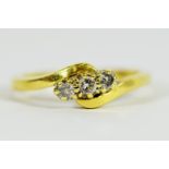 18ct Yellow Gold Diamond Trilogy Ring. Diamonds 1@ 0.10pt, 2@0.07pts    Finger size R  4.7g