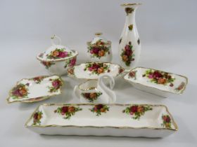 8 Pieces of decorative Royal Albert Old Country Roses china.