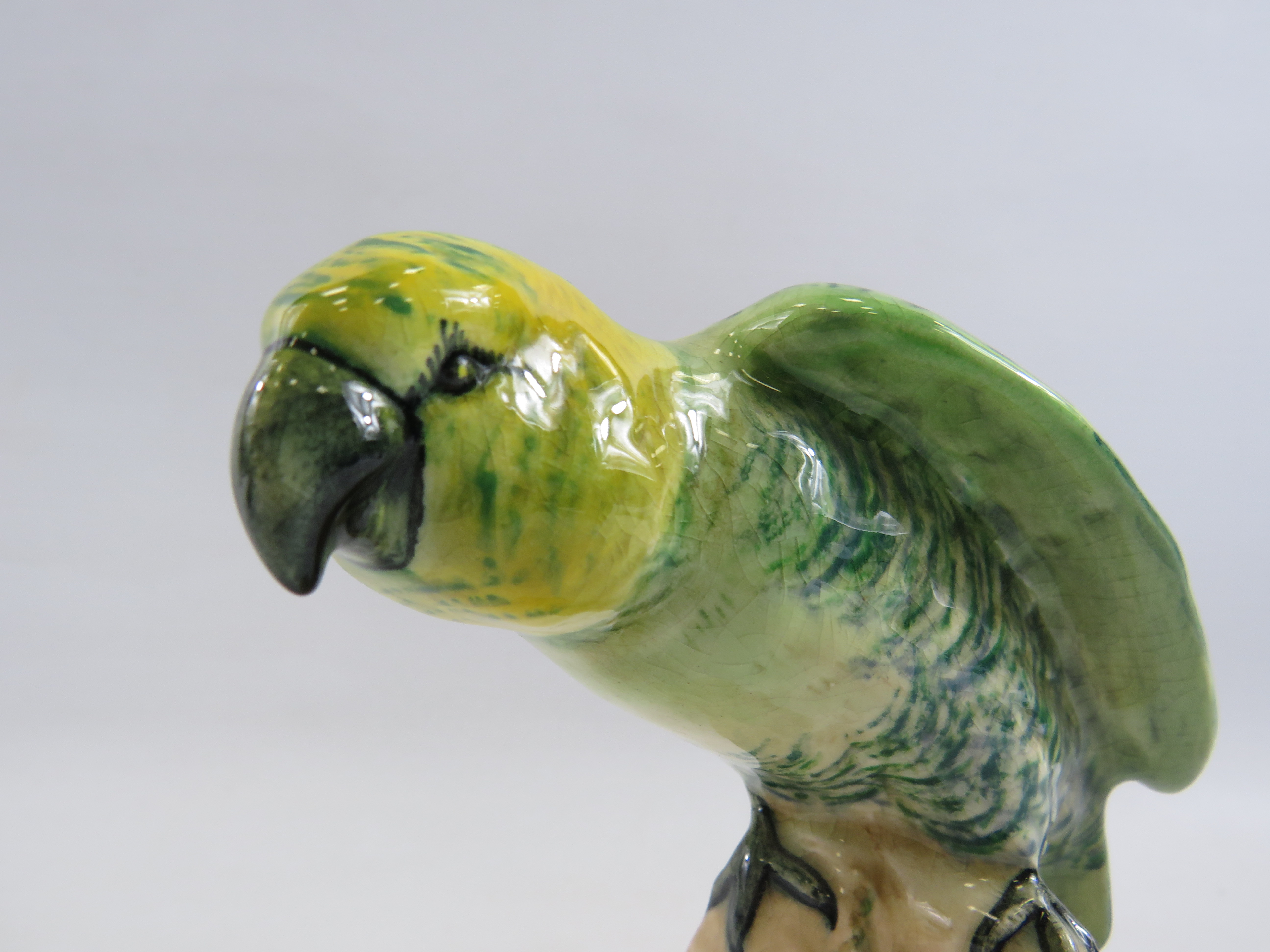 Beswick green parrot figurine, model no 930. approx 6" tall. - Image 4 of 5
