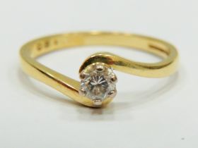 18ct Yellow Gold ring set with a Diamond Solitaire of approx 0.25pts. Finger size 'P-5' 3.1g