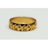 9ct Yellow Gold decorated Gold Band.  Finger size 'R'   2.1g