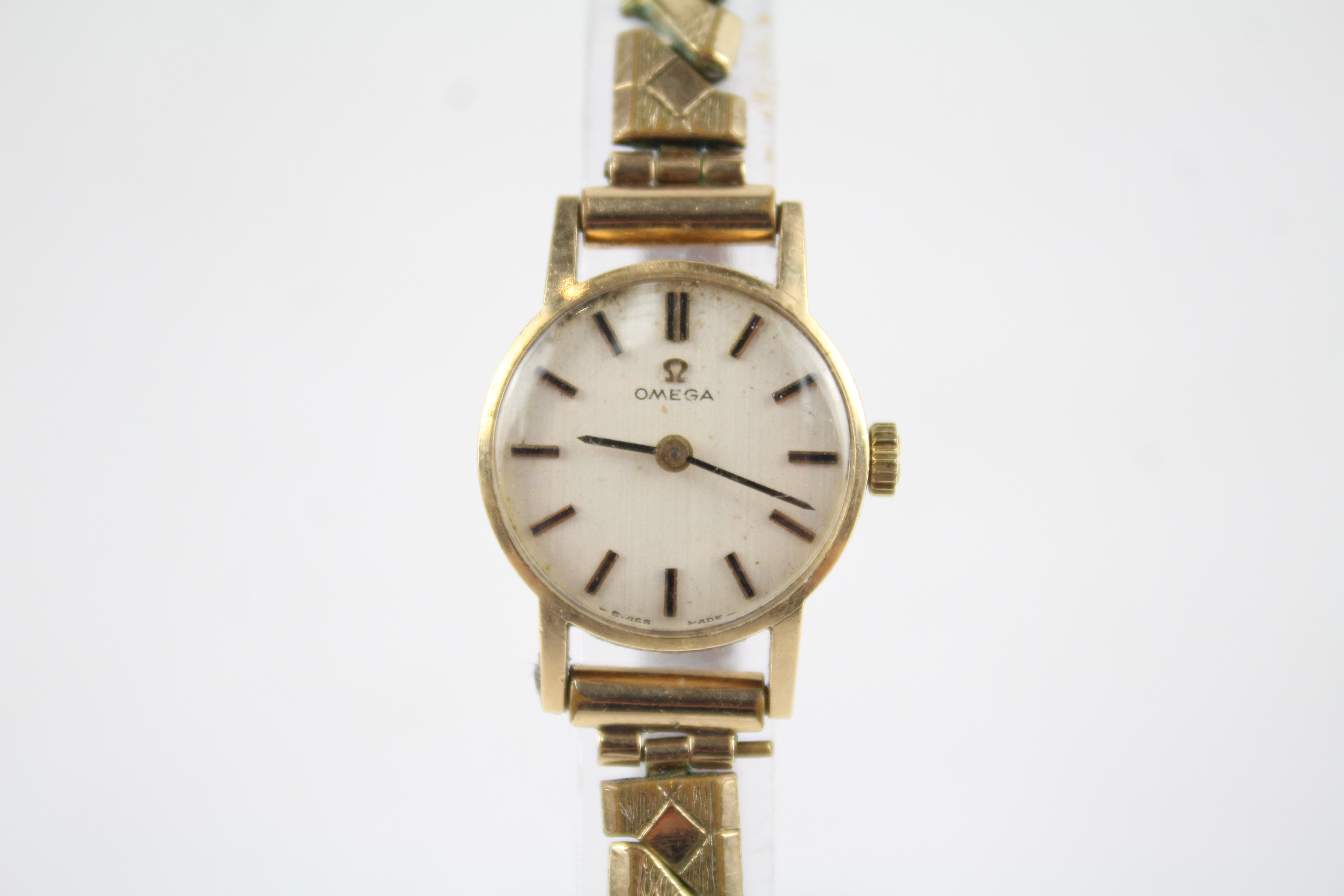 OMEGA 9ct Gold Cased Ladies Vintage WRISTWATCH Hand-Wind WORKING 404876 - Image 2 of 6