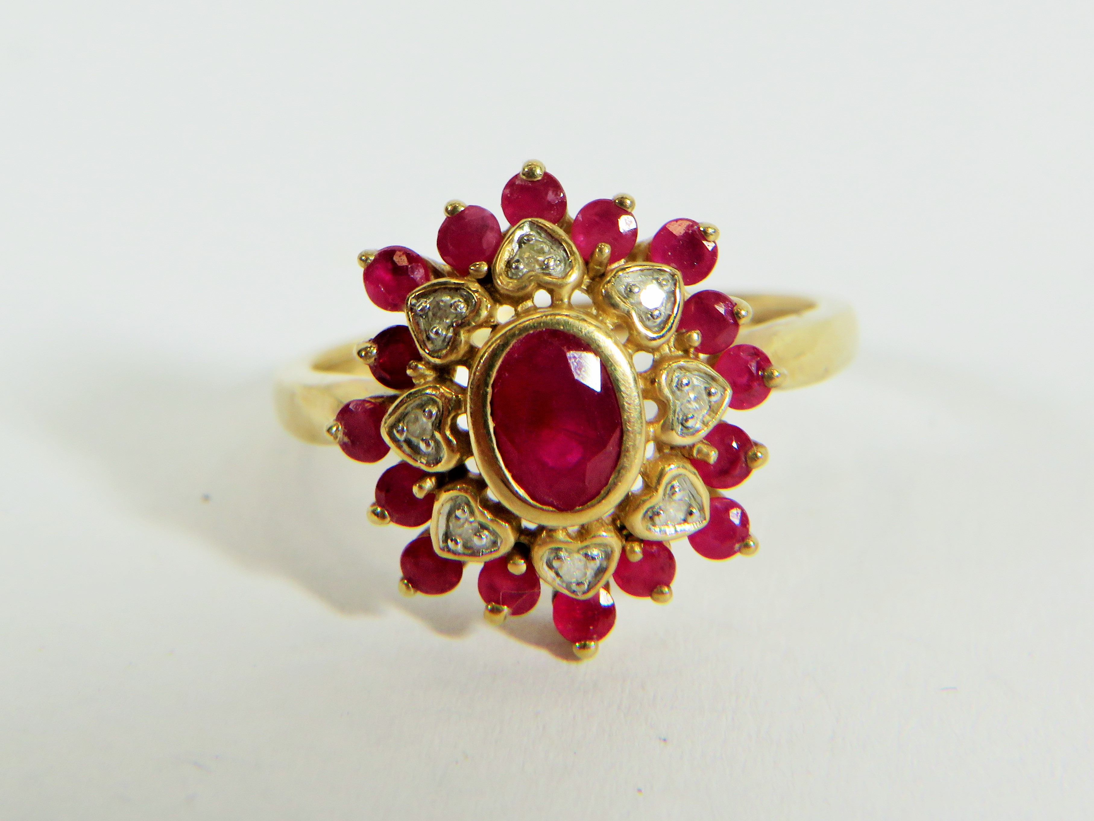 9ct Yellow Gold Diamond and Ruby set Flower pattern ring. Finger size 'P'  3.9g - Image 3 of 3