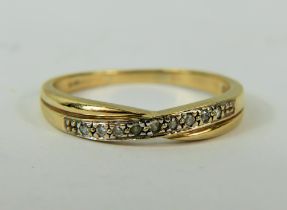 9ct Gold Diamond Single Row Crossover Ring (2.2g) 794421