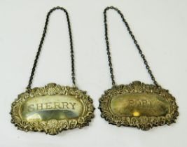 Matched pair of Hallmarked Silver Decanter Collars with chains. Combined weight approx 27.0g See ph