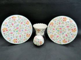 Two Minton cake stands in the 'Haddon Hall' Pattern. Each measures approx 11 inches in Diameter, tog