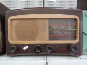 Vintage Bakelite Cosser melody maker radio. (working condition unknown)