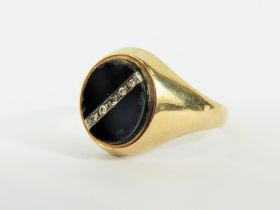 9ct Yellow Gold Gents ring set with Black Onyx and a stripe of small Diamonds. Finger size 'U' 4.0