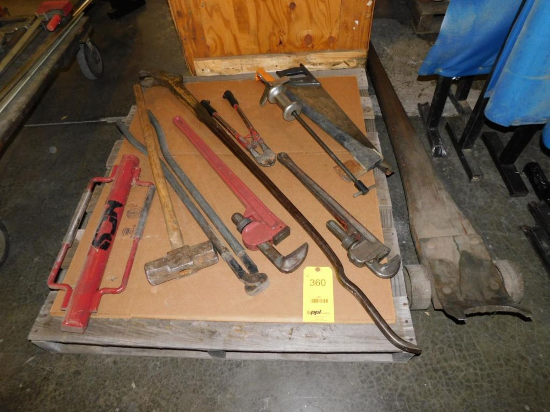 LOT: Pallet w/Assorted Tools: 7' Johnson Bar, (2) Pipe Wrenches, Pry Bar, Sledge Hammer, etc.