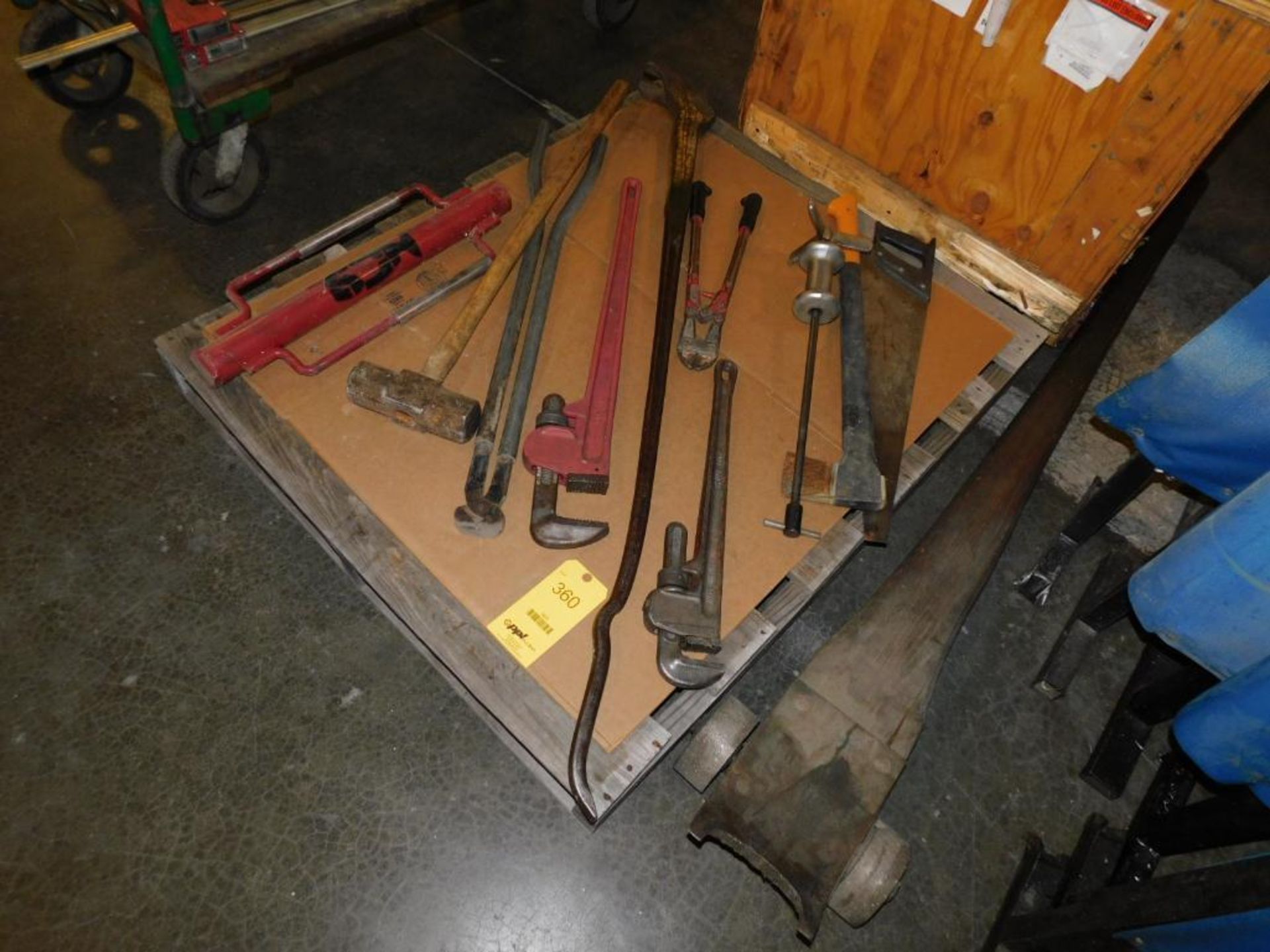 LOT: Pallet w/Assorted Tools: 7' Johnson Bar, (2) Pipe Wrenches, Pry Bar, Sledge Hammer, etc. - Image 2 of 3