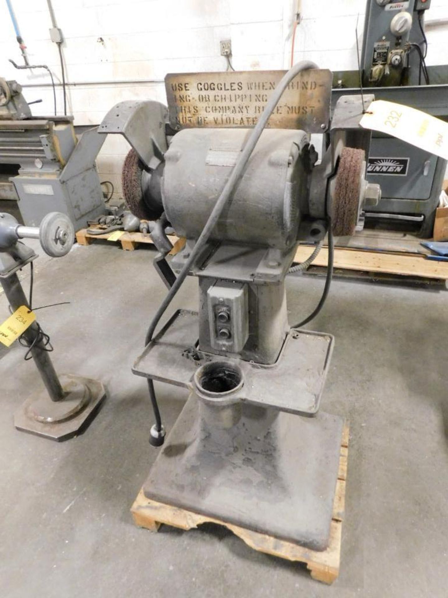 Westinghouse 2 Hp Double Edge Grinder/Buffer, Model 100