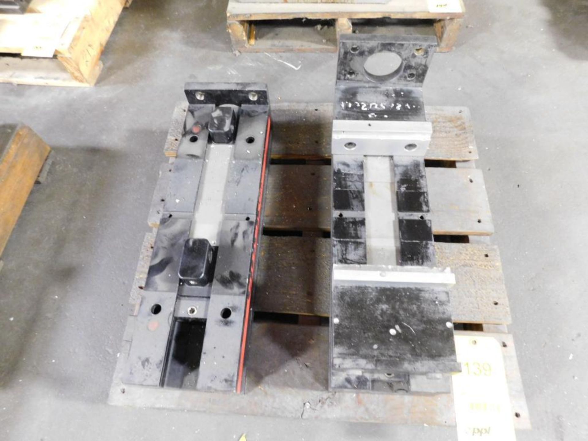 LOT: (2) Chick BL6 Machine Vises - Image 2 of 3