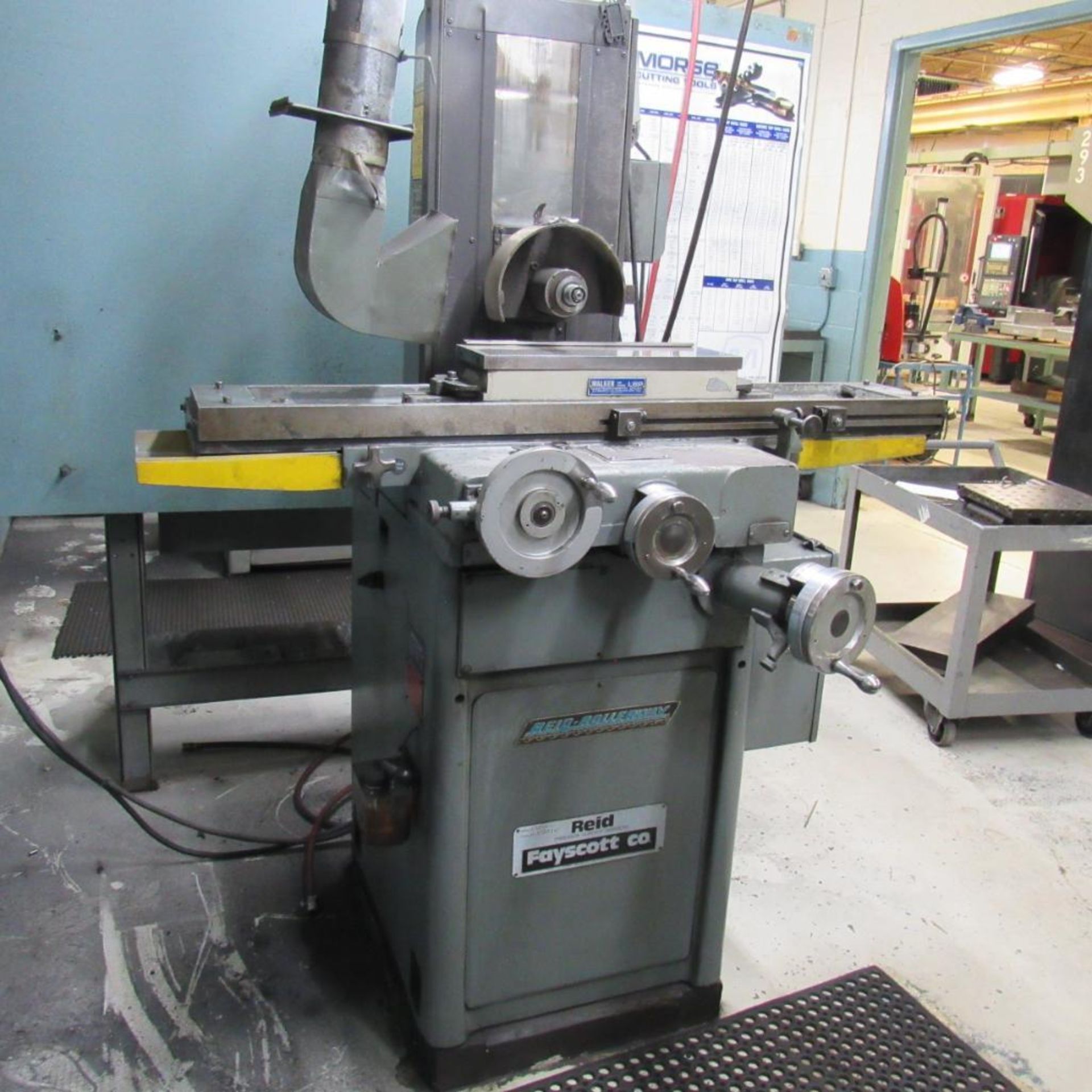Reid 618 6" x 18" Hand Feed Surface Grinder with Walker 6" x 18" Electro-Magnetic Chuck, Neutrol- - Image 3 of 5