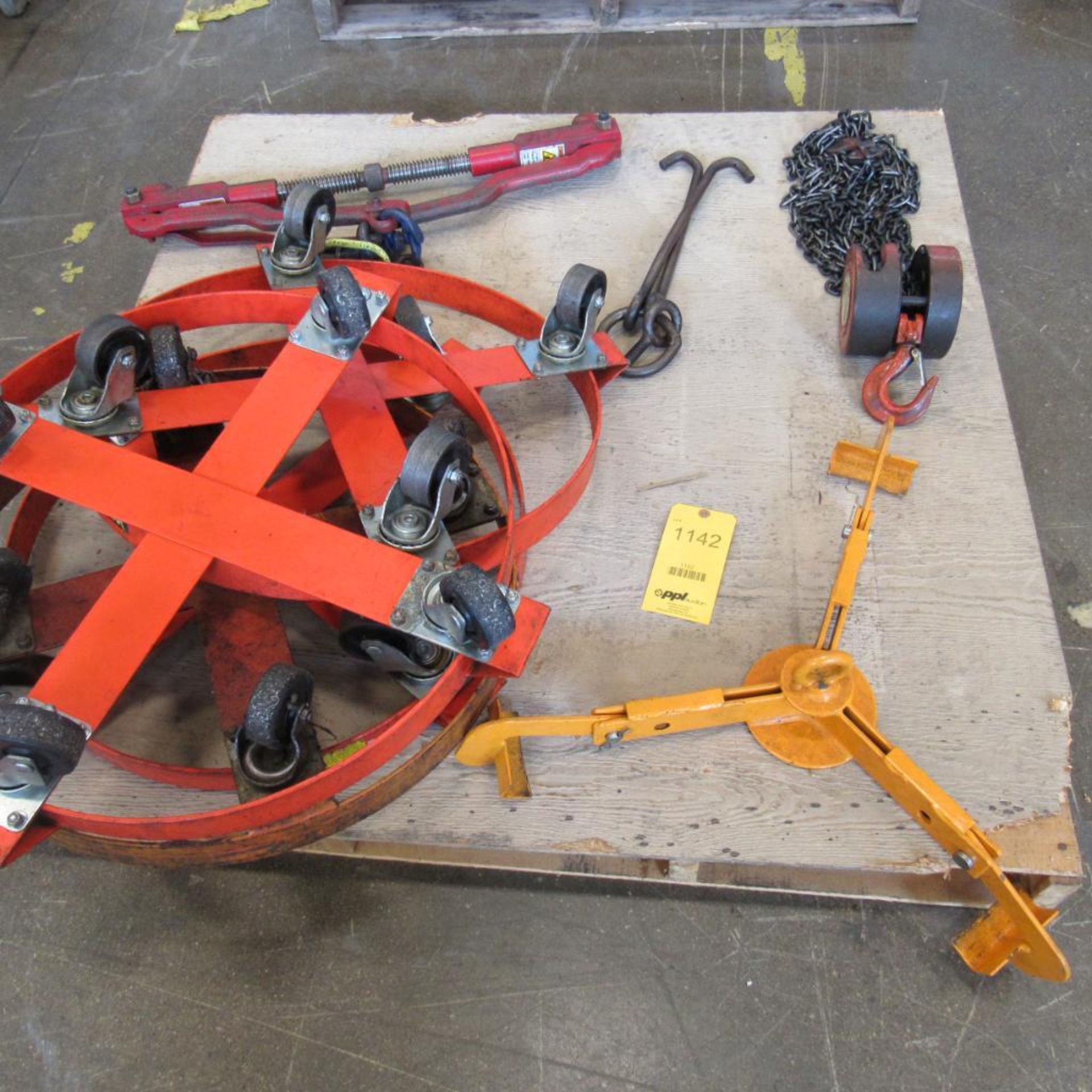 LOT: Barrell Dollies, Lifters, Chain Hoist (Location: Bldg. 3)