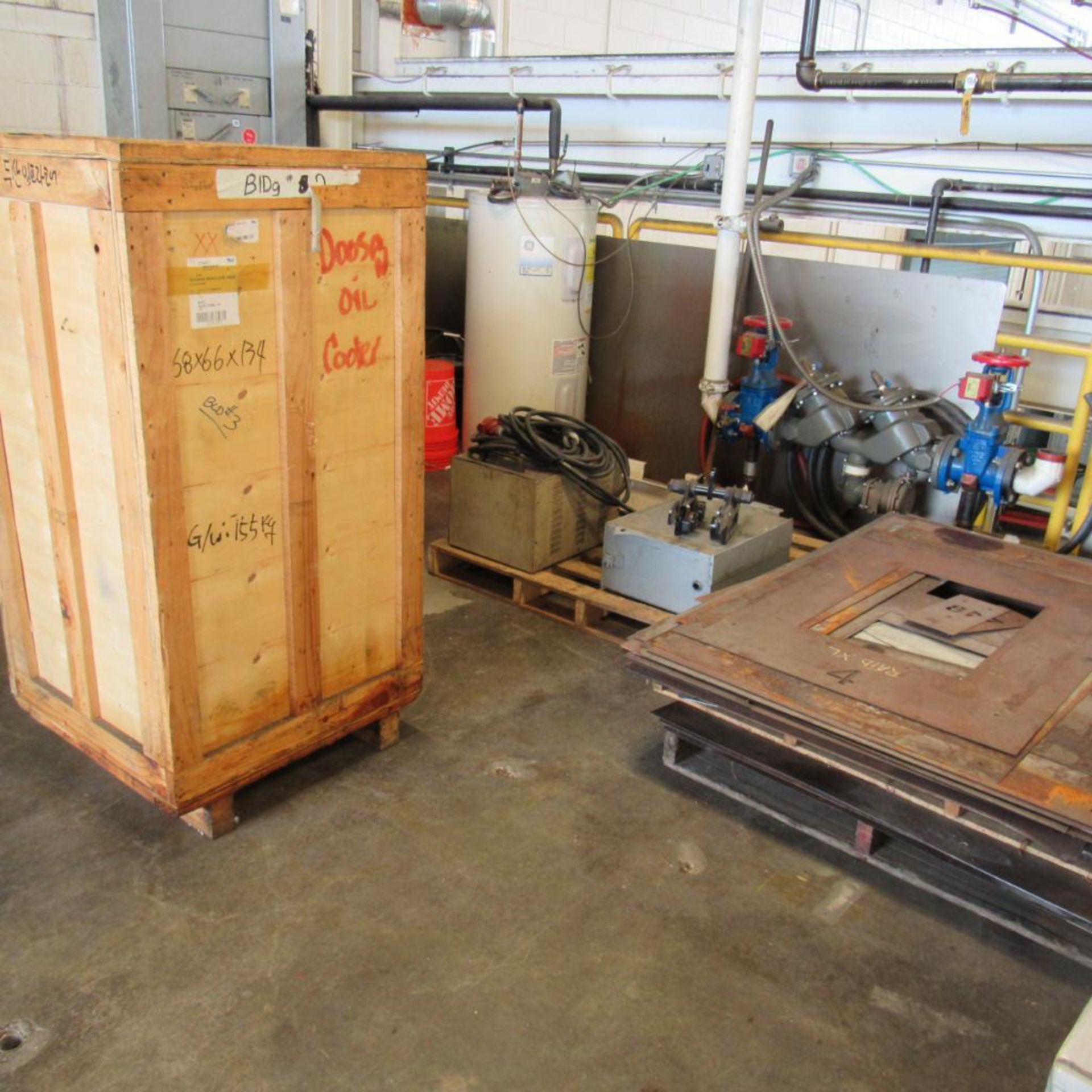 LOT: Rack, Shelving, Remaining Contents of Loft: Building Supplies, Misc. Electronics (Location: - Image 10 of 10