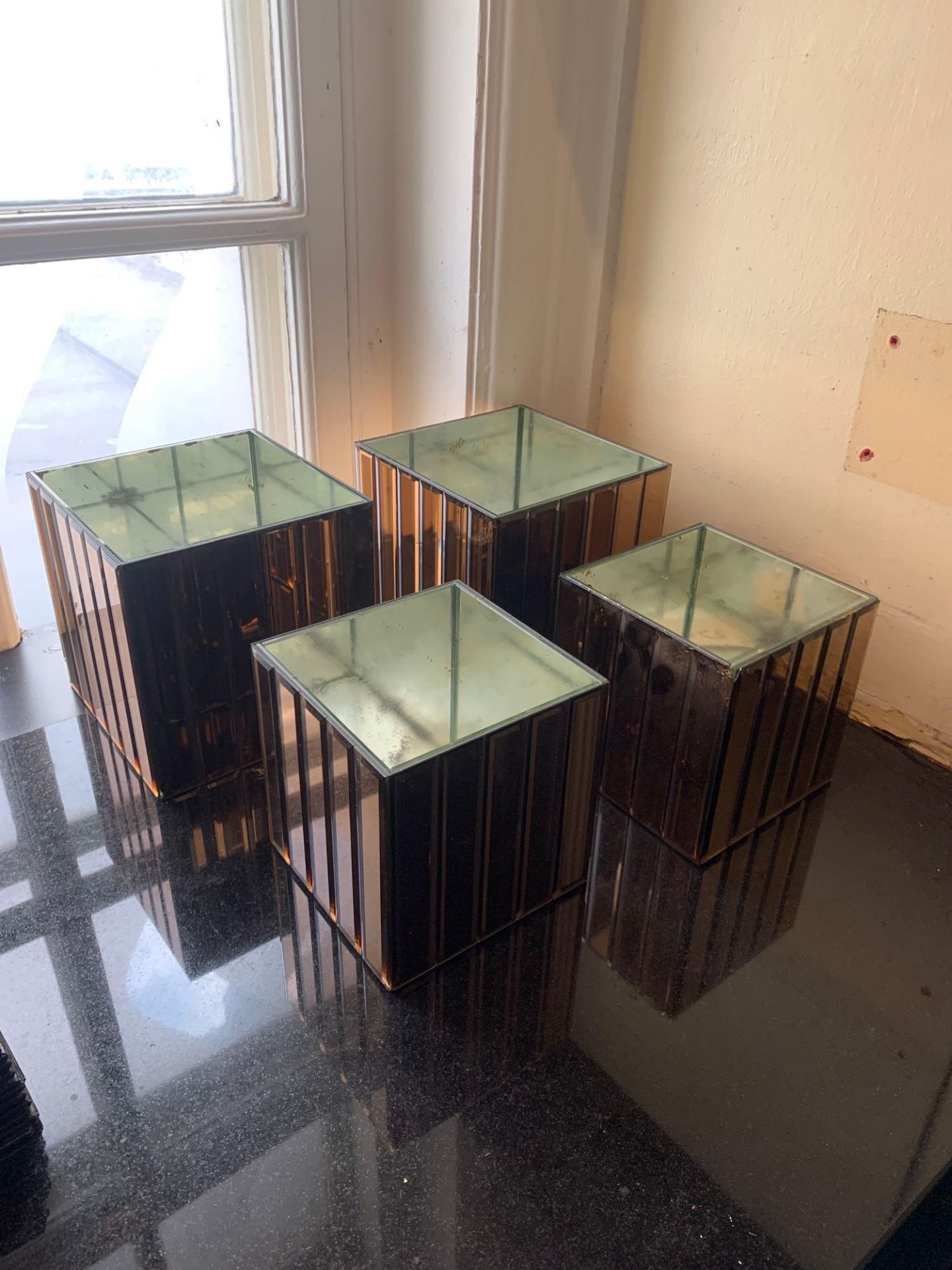 A Set Of 4 x Gold Mirrored Glass Square Planter Vases 2 x 108 x 108 x 108 And 2 x 105 x 105 x 105mm