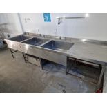 Stainless Steel Commercial Triple Bowl Sink Right Hand Drainer With Grease Trap Unit And Tap Faucets