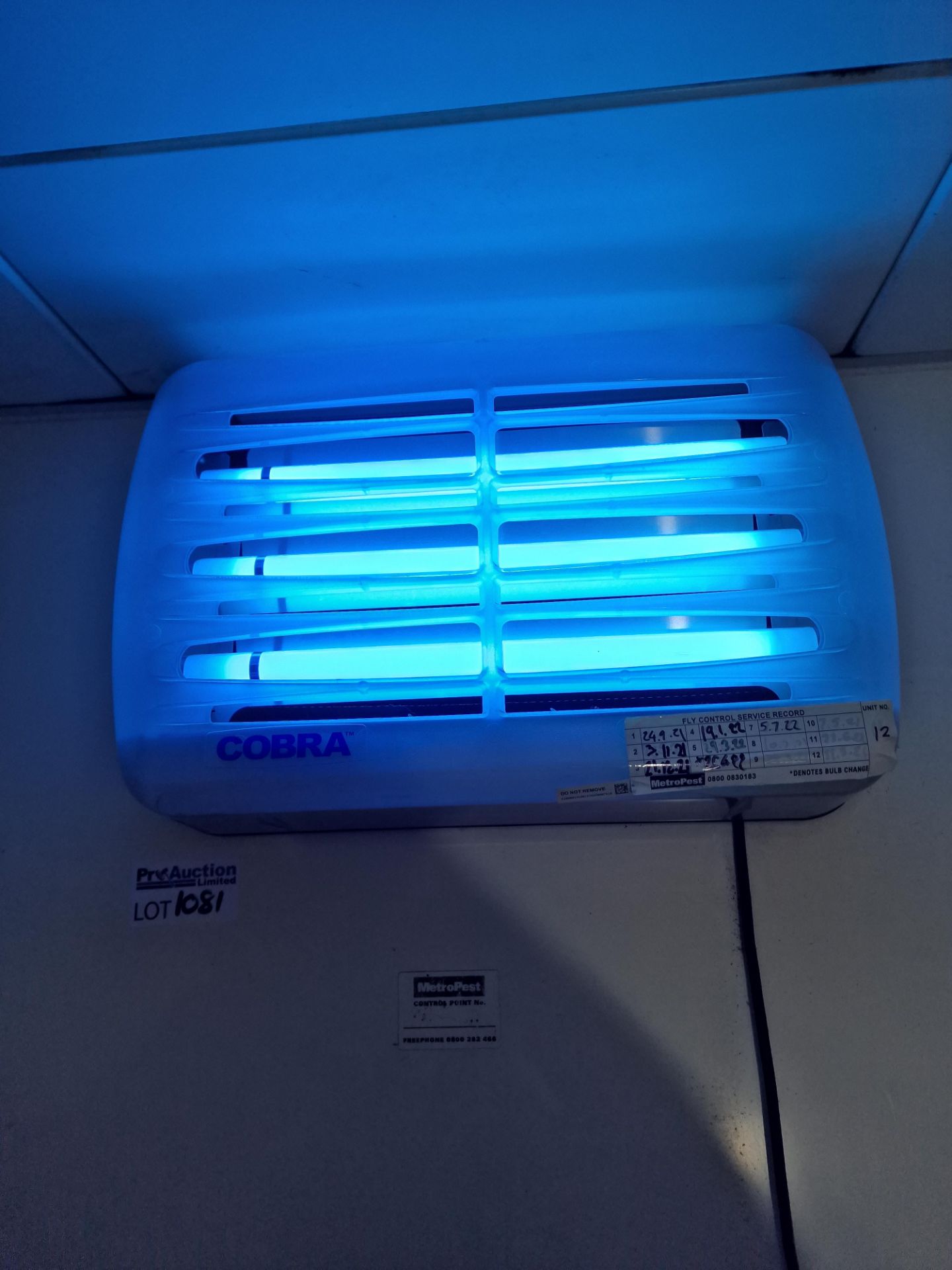 Genus Cobra Translucent Technology Insectocutor Fly Killer Power â€œ 45w 34.3 x 52.8 x 12.9 Cm