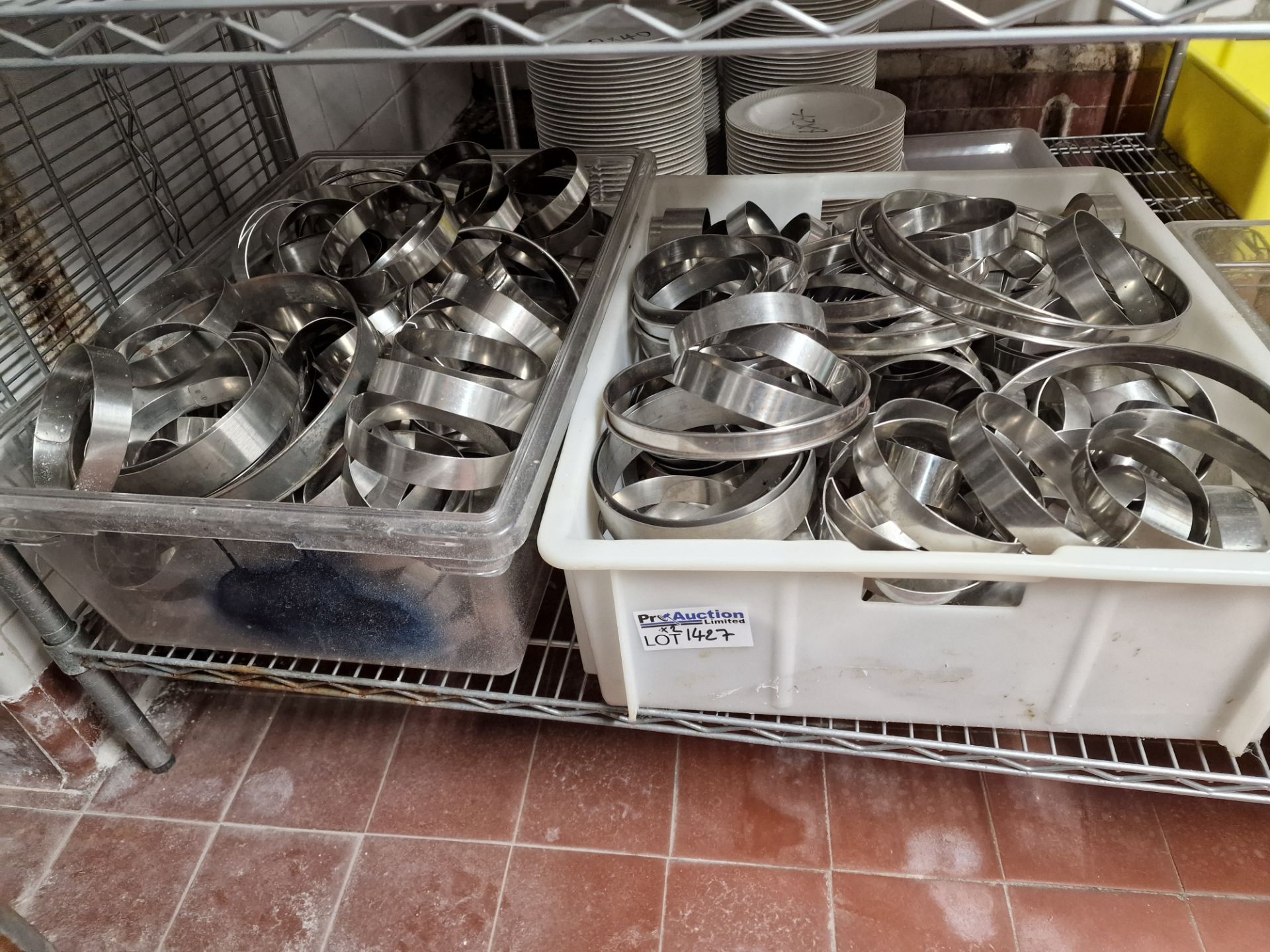 A Large Quantity Of Stainless Steel Cake Rings