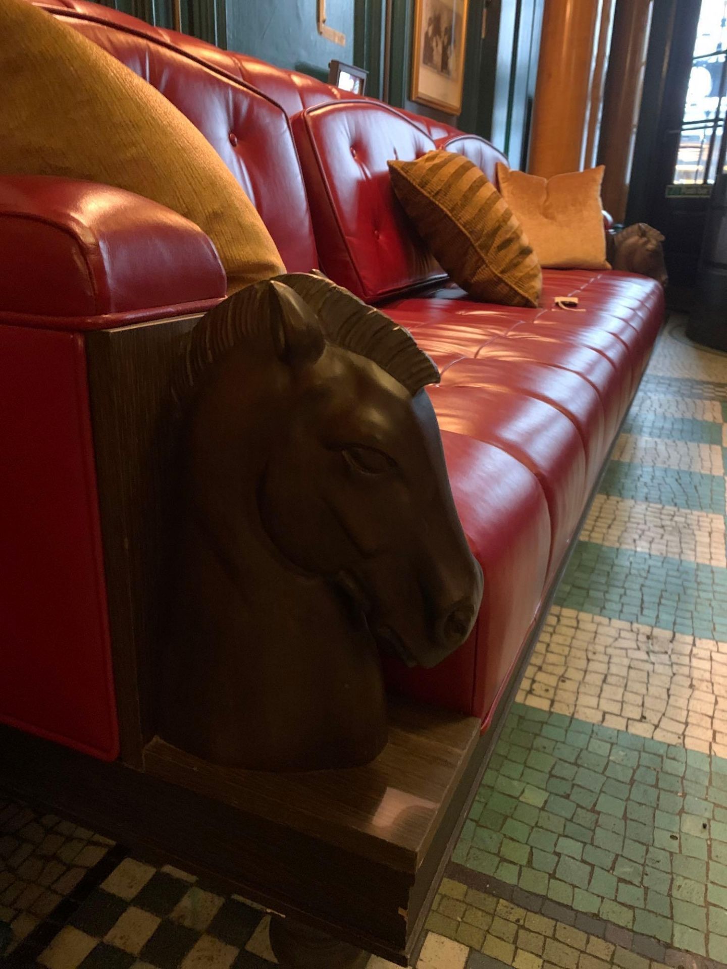 A Bespoke Robert Angell Timber Seating Bench Upholstered in Tufted And Sticked Red Leather The Oak - Bild 2 aus 6