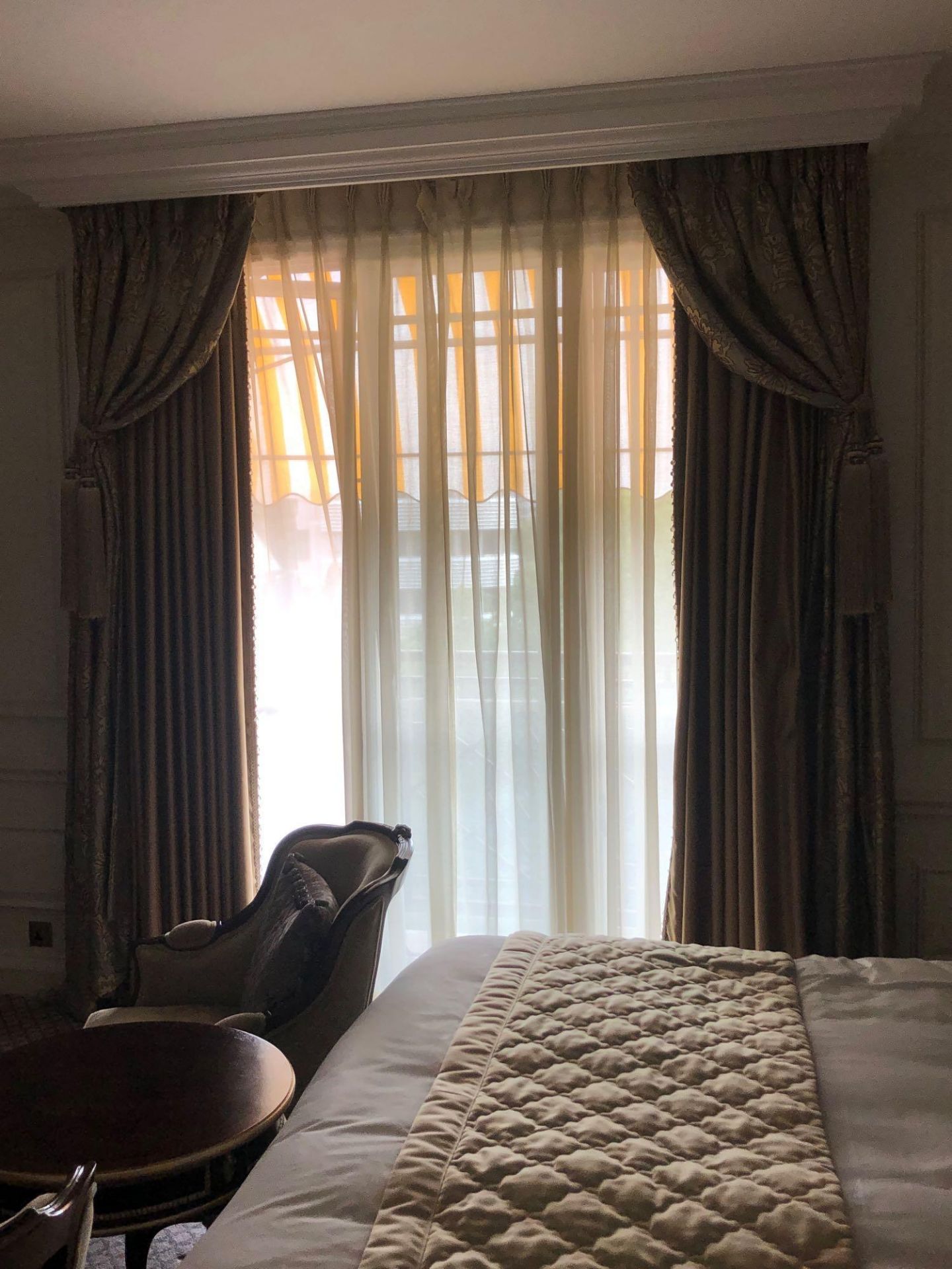 A Pair Of Silk Drapes With Jabots In Gold 257 x 230cm (Room 503 / 4)