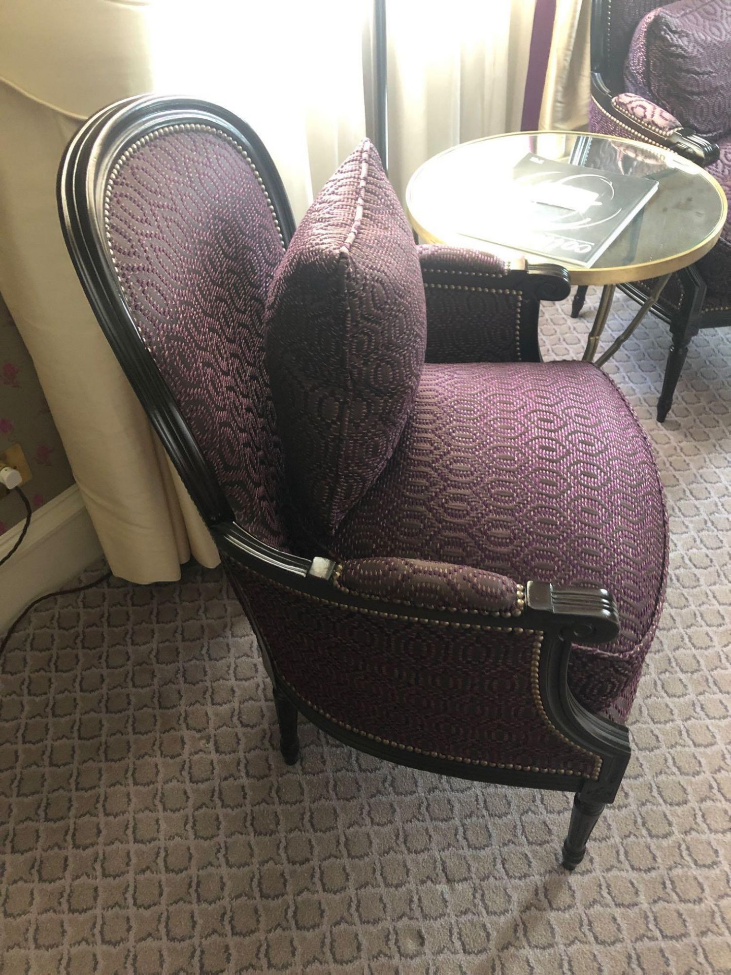 A Pair Of Bergere Chairs Black Wood Frame Upholstered In A Dark Mauve Pattern With Stud Pin Detail - Bild 3 aus 3