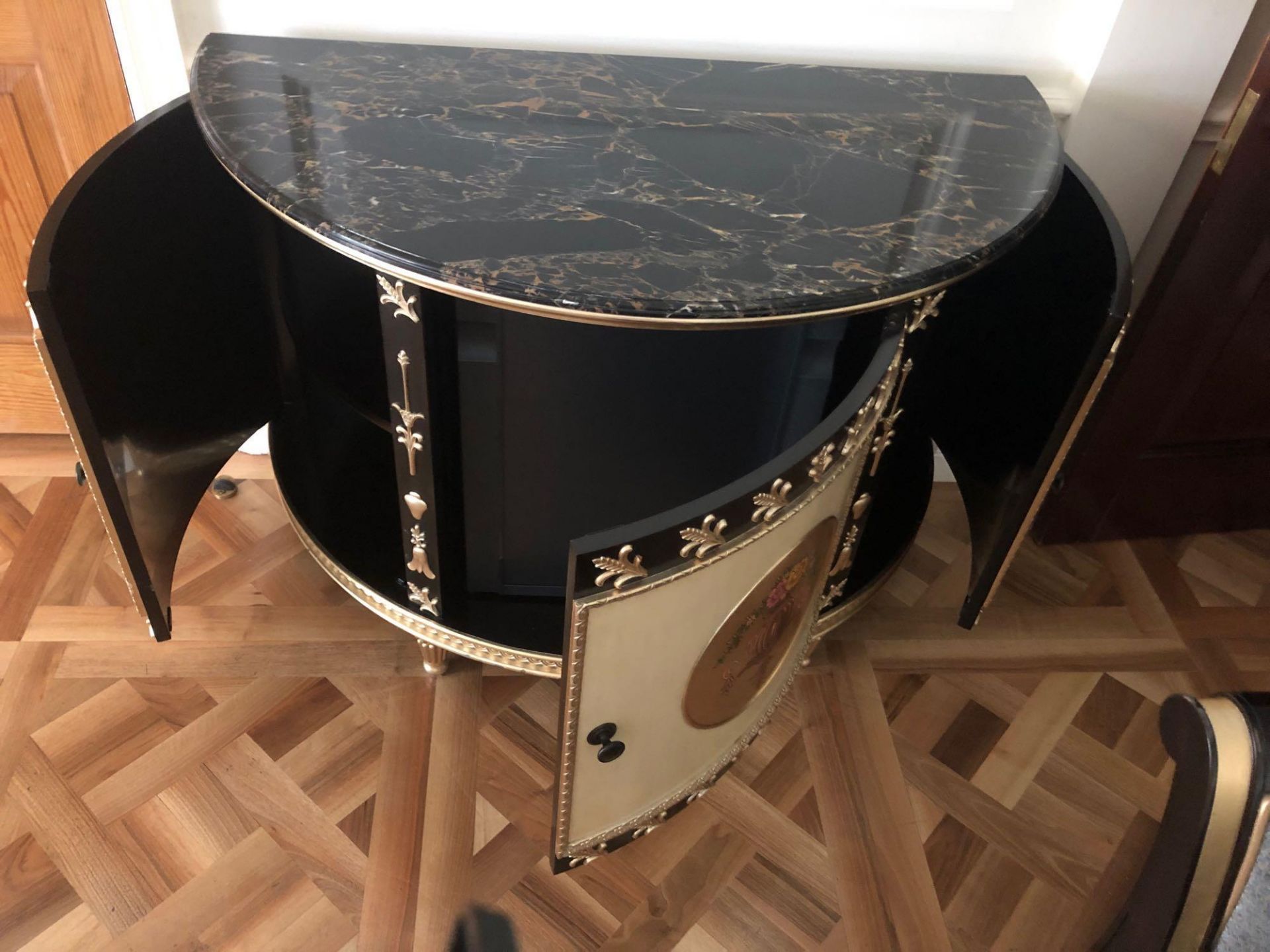Adam Style Demilune Commode Cabinet With Classical Painted Scenes And Gilded Decoration With - Bild 5 aus 5