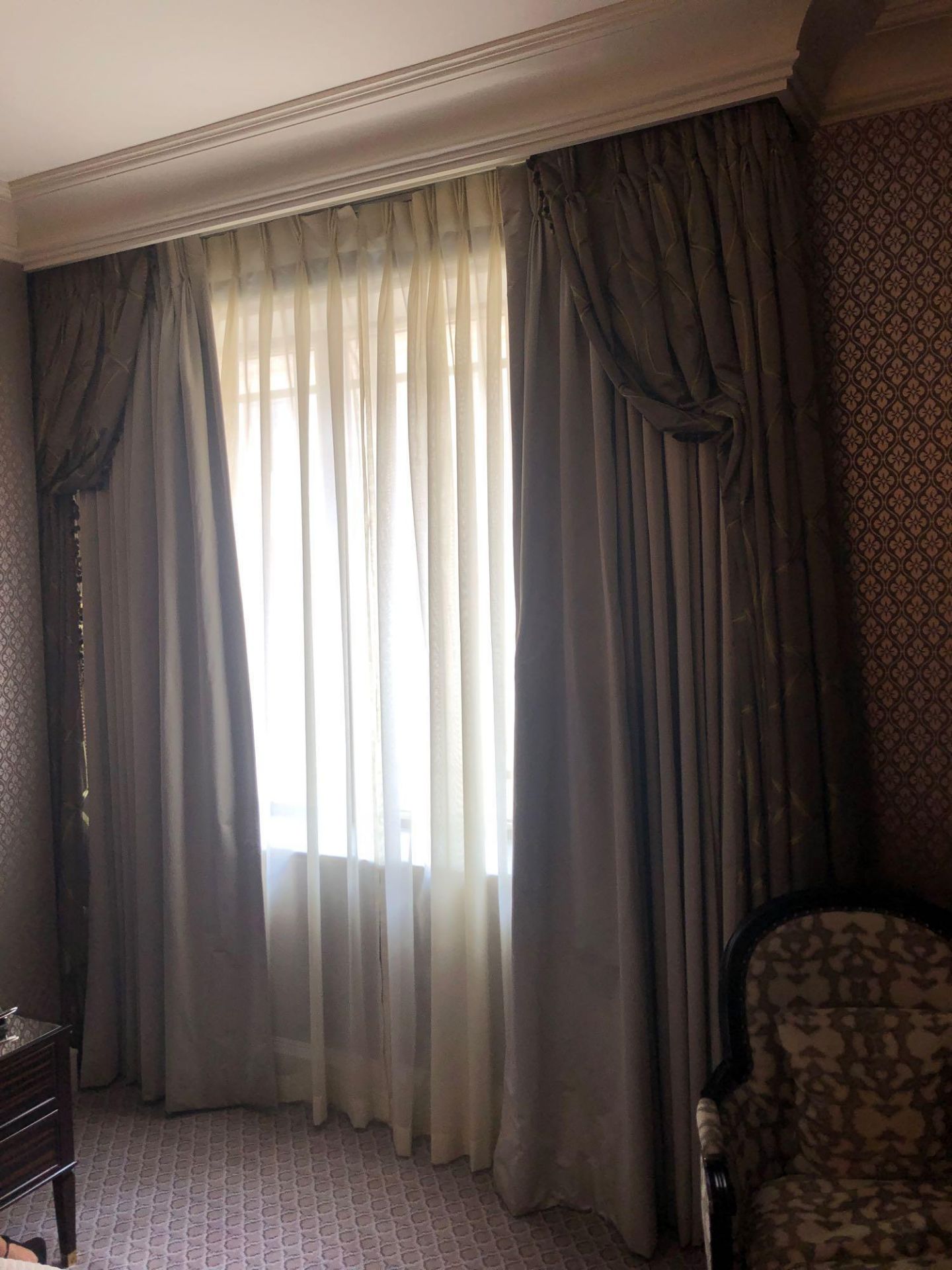 A Pair Of Silk Drapes And Jabots In Gold And Green Patterned 265 x 235cm (Room 527)