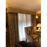 A Pair Of Luxury Drapes And Pelmet Gold And Champagne Pattern 250 x 260cm (Room 510)