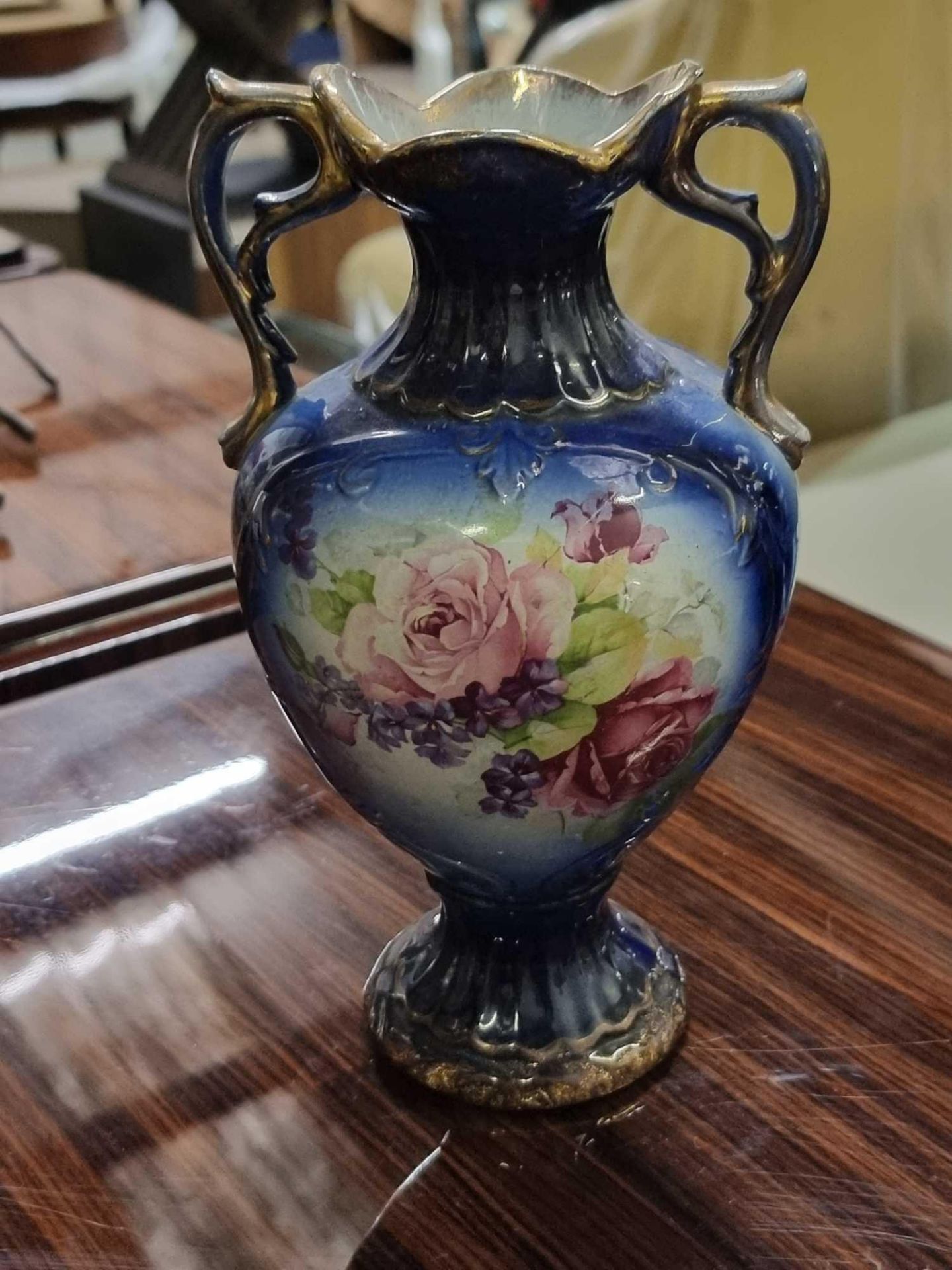 English Roses Hand Painted and Glazed Ceramic Vase 23cm - Bild 3 aus 3