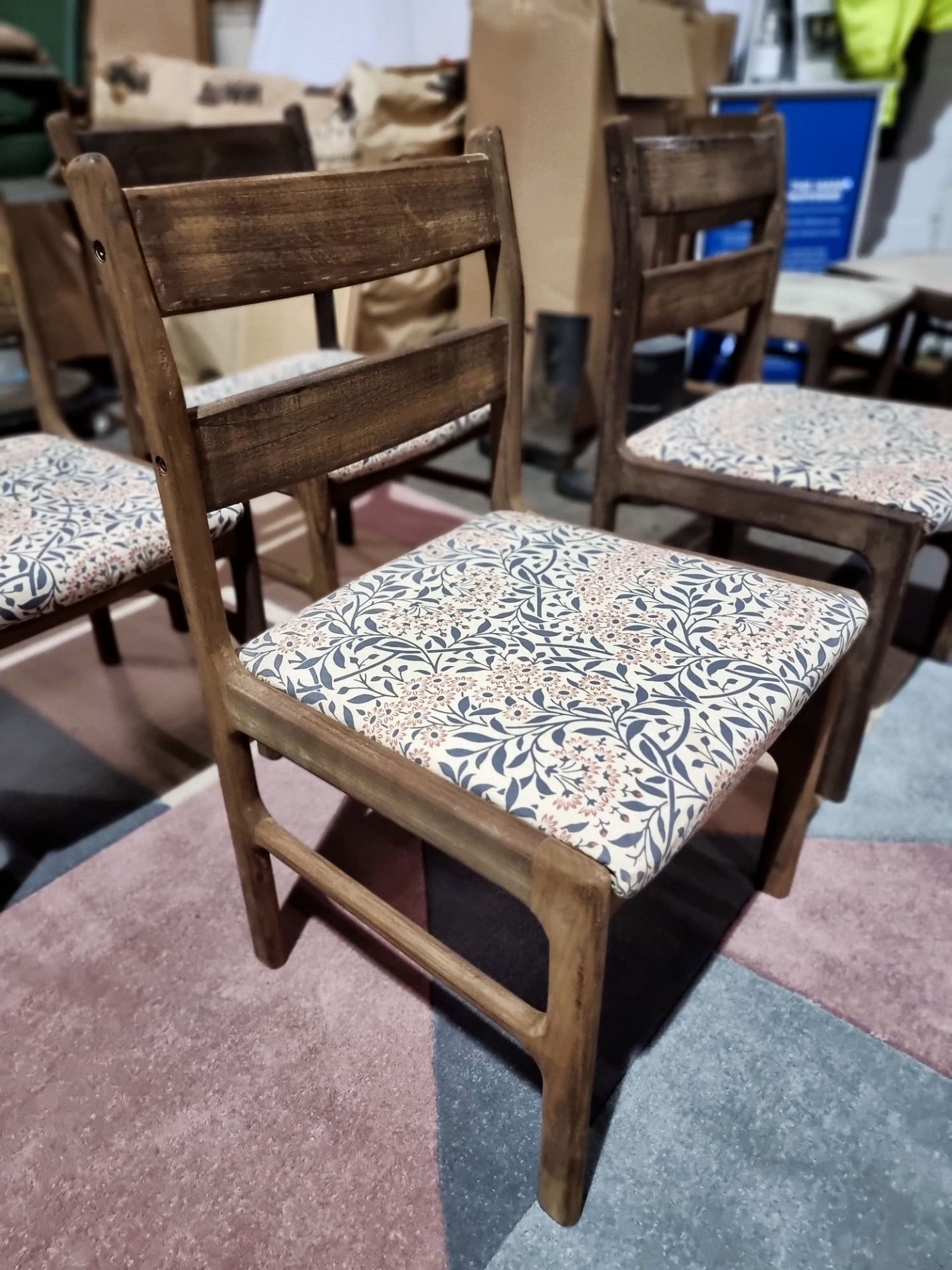 Set Of Four Teak Dining Chairs A.H. Mcintosh Furniture Chair Number 9963 Tom Robertson For - Bild 4 aus 8