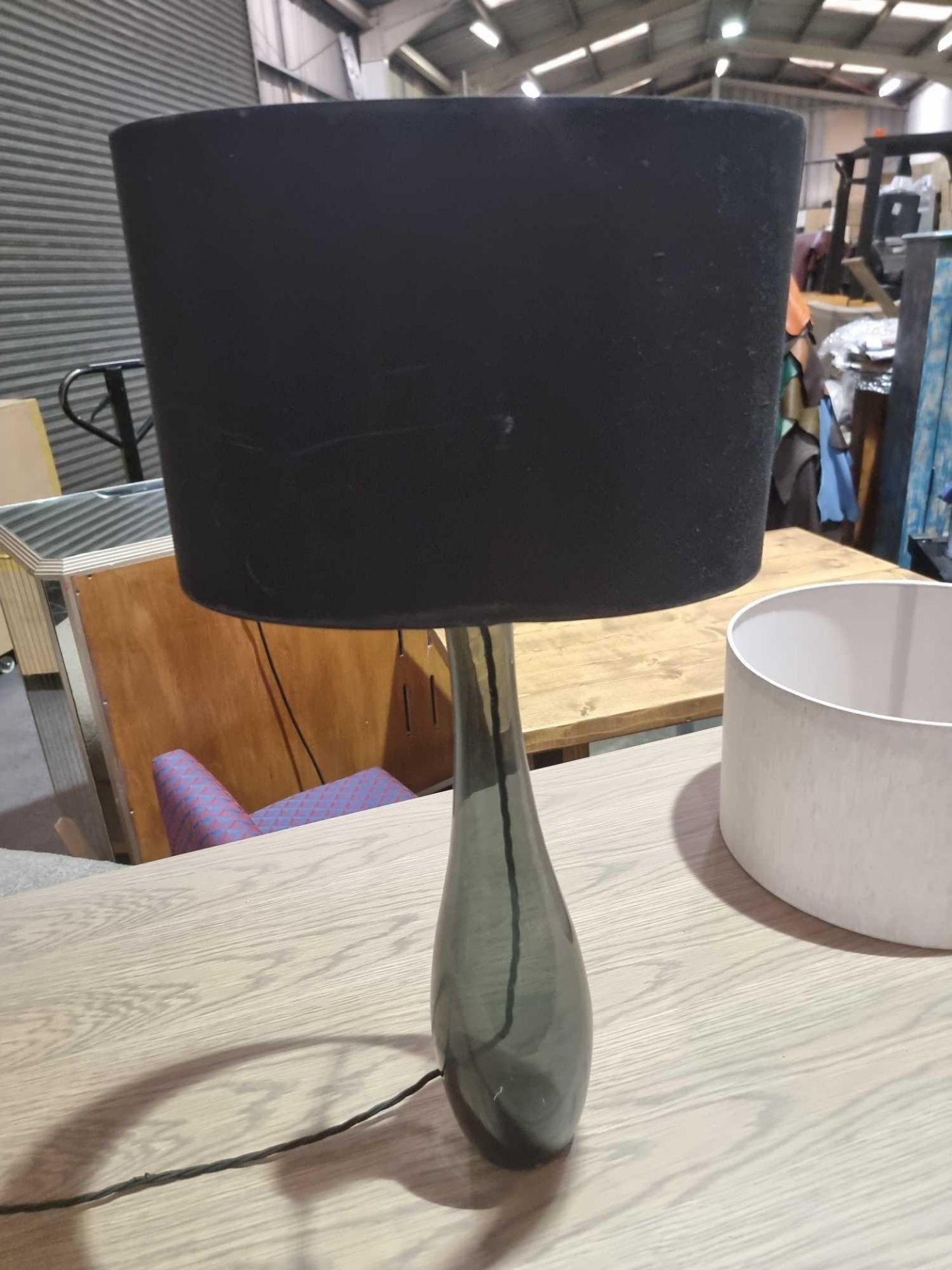 Heathfield And Co Bliss Table Lamp The Table Lamp Perfectly Demonstrates Understated Elegance. The - Bild 3 aus 3