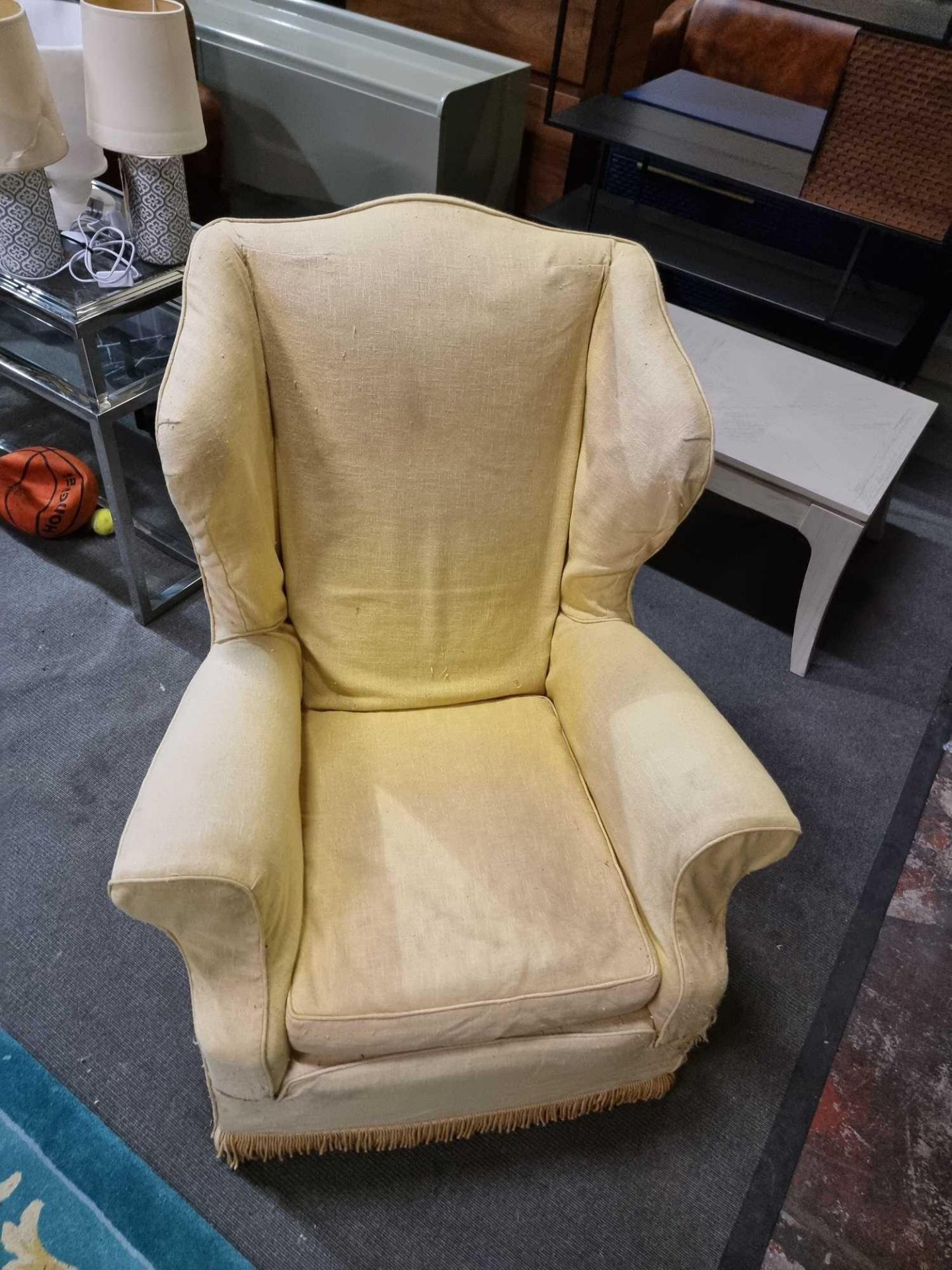 Wing Back Armchair Classic Styled Wing Arm Chair Framed And Upholstered In A Gold Yellow Cover - Bild 6 aus 7