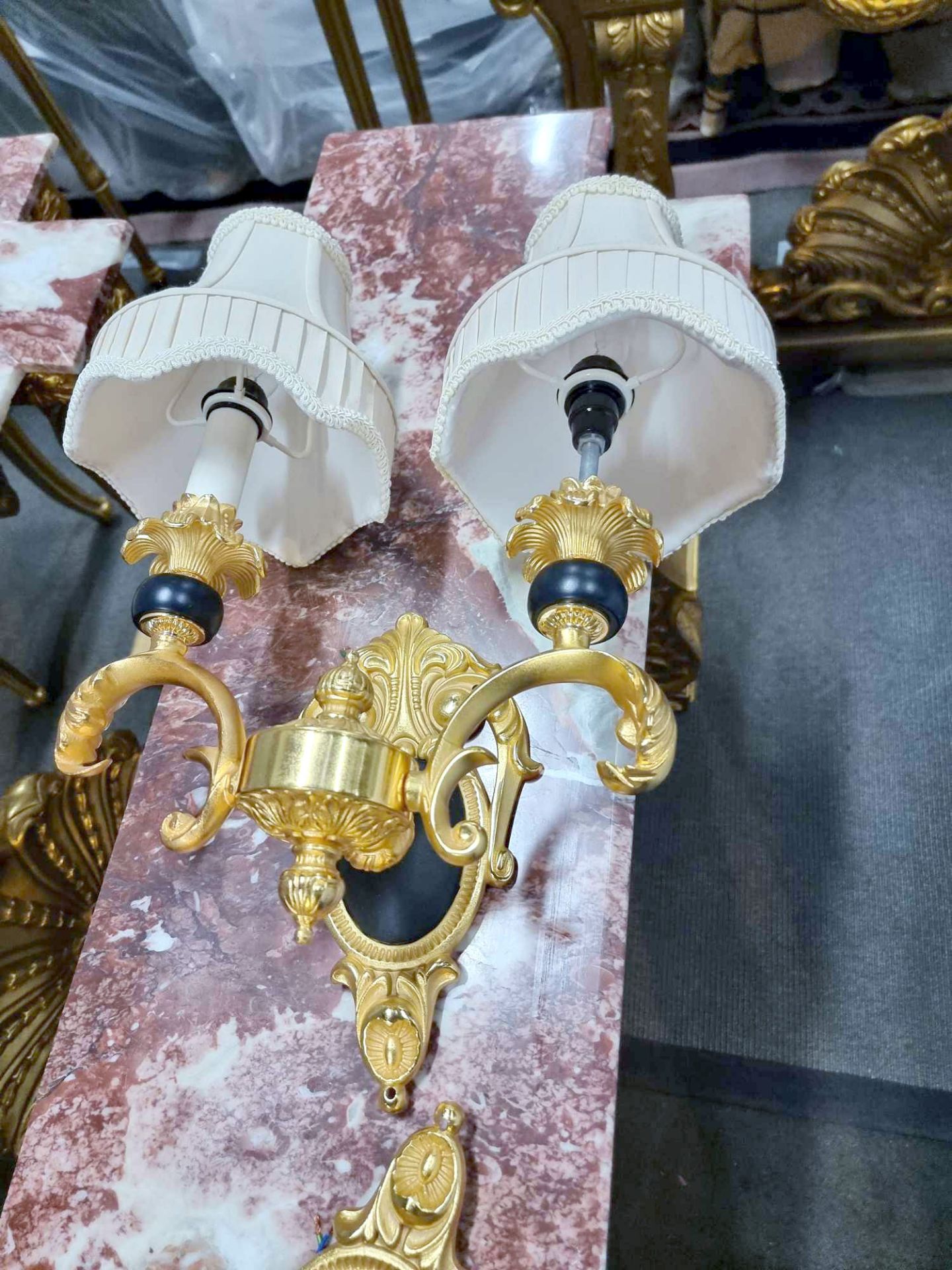 A Very Elegant Pair Of French Louis XVI Style Cobalt Blue And Ormolu Electrified Wall Lamps The - Bild 11 aus 18