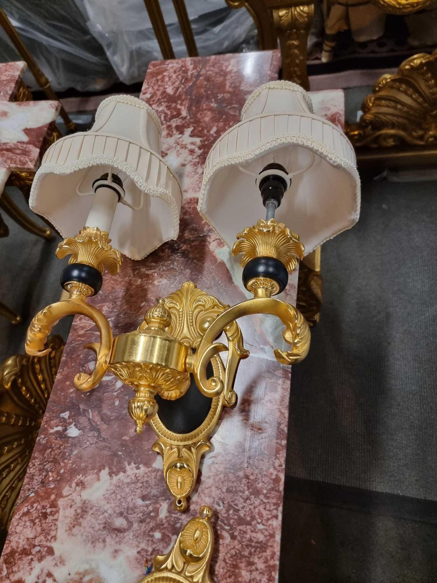 A Very Elegant Pair Of French Louis XVI Style Cobalt Blue And Ormolu Electrified Wall Lamps The - Bild 15 aus 18