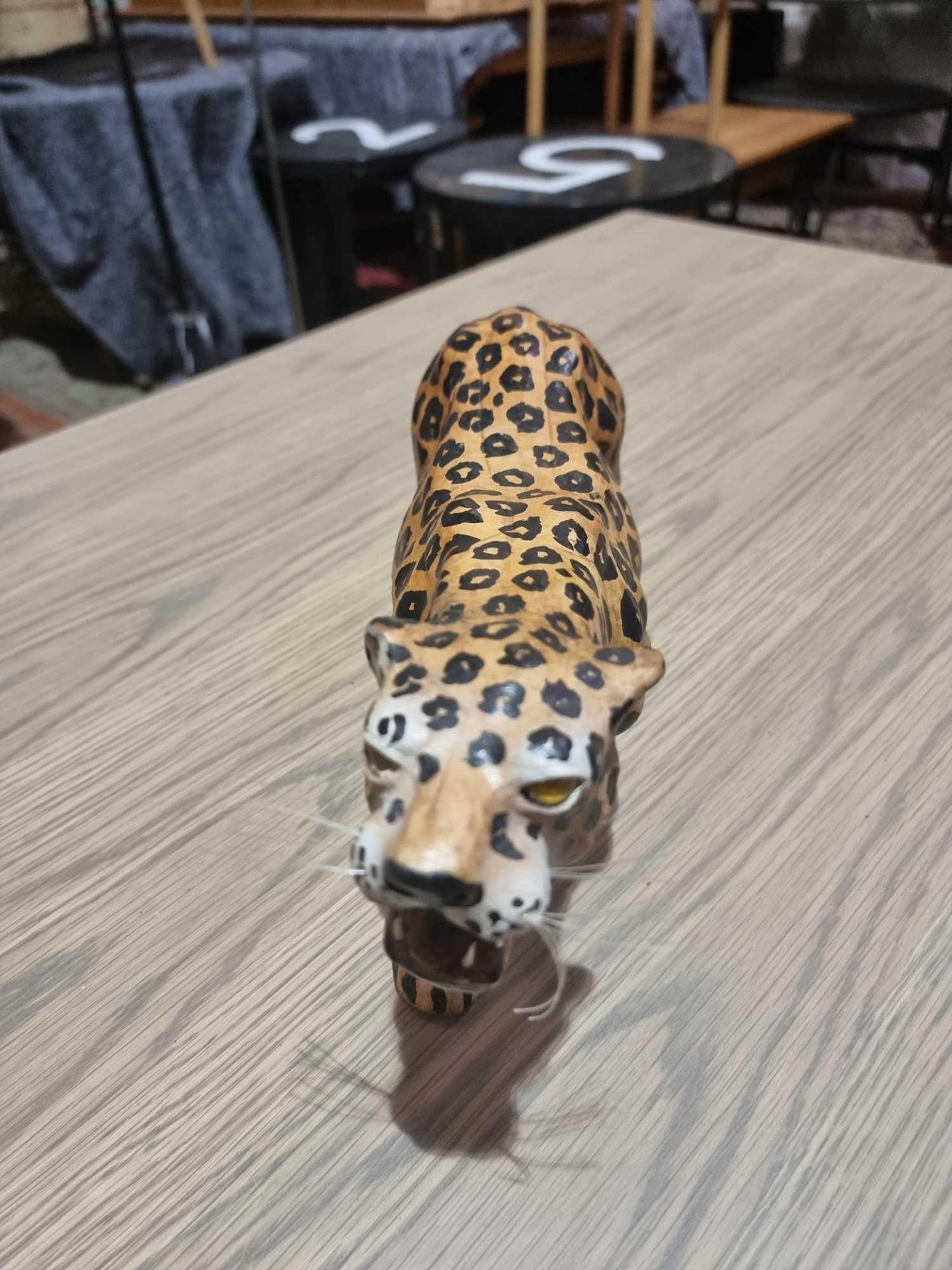 Leather Wrapped Spotted Leopard With Glass Eyes Leopard Has Glass Eyes And Is Hand Made With A Layer - Bild 3 aus 5