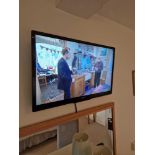 Philips 32HFL3008D/12 Professional LED TV 32 Inch Complete With Wall Bracket And Remote Control